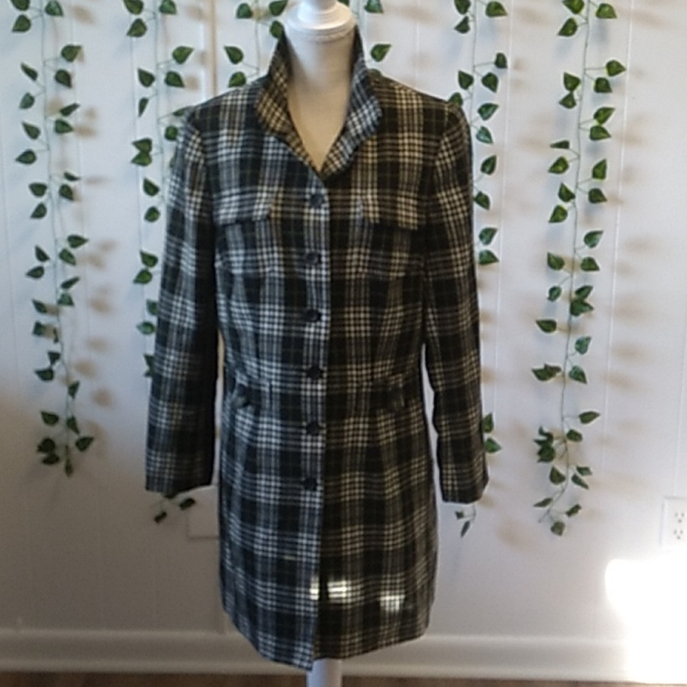 AWESOME  Worthington Green, Black, and White plaid Jacket sz 14
